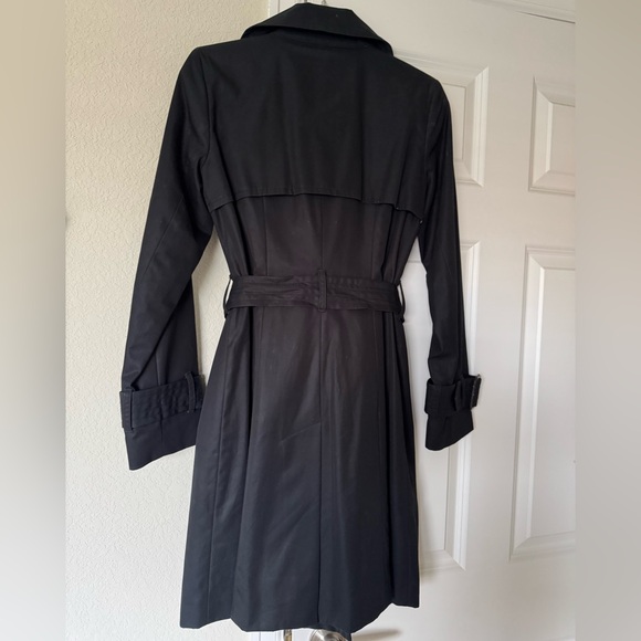 Classic Banana Republic Women’s trench coat - Picture 9 of 11